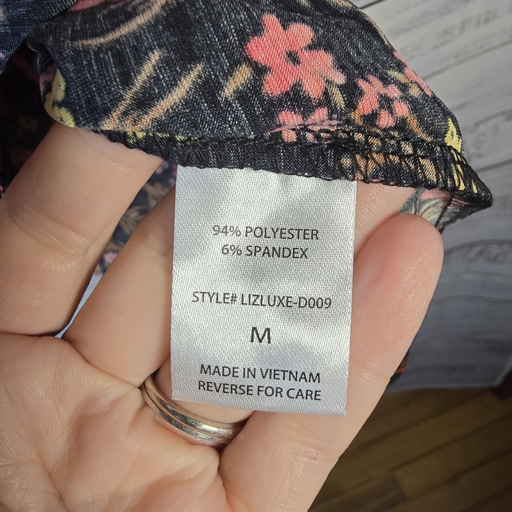 Dear Scarlett Black Blouse with Pink‎ and Yellow Floral Design NWT - Picture 5 of 6